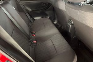 Toyota Yaris bild 9