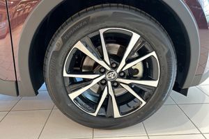 Toyota C-HR bild 17