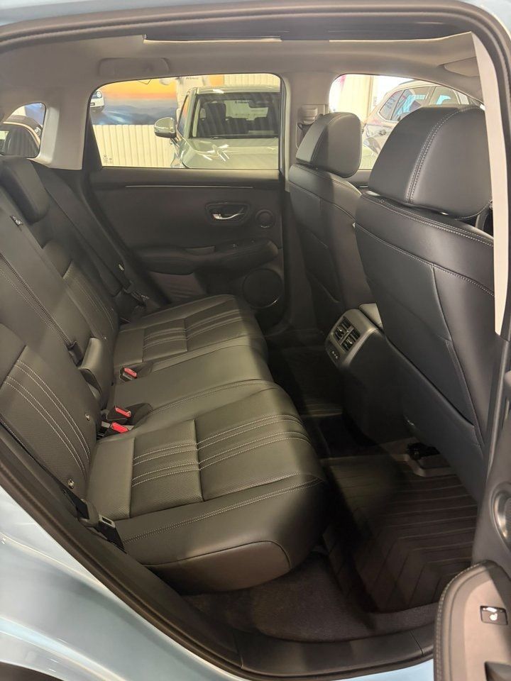 Honda ZR-V bild 9
