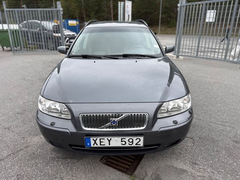 Volvo V70 bild 8