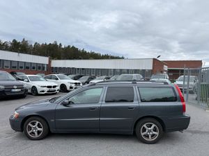 Volvo V70 bild 2