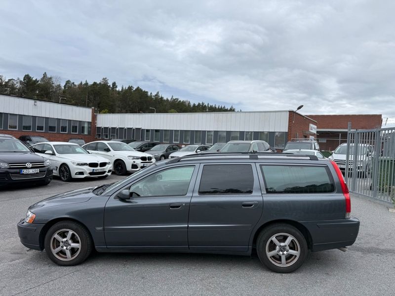 Volvo V70 bild 2