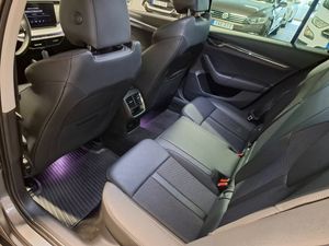 Skoda Octavia bild 12