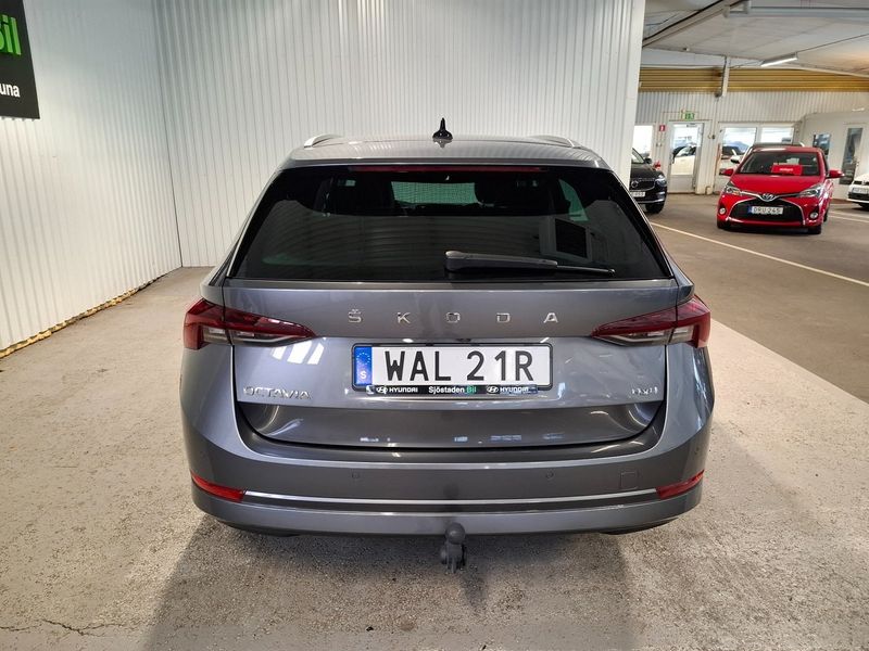 Skoda Octavia bild 8
