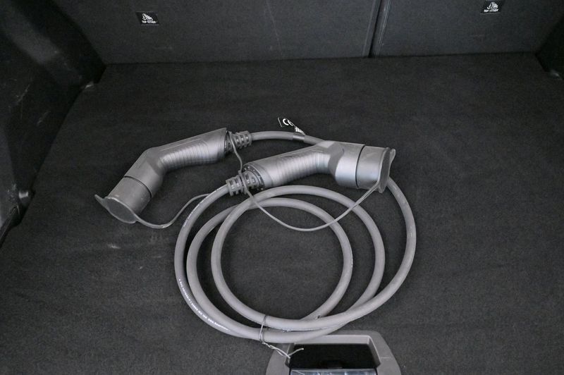 Peugeot e-2008 bild 23