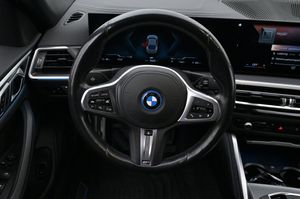 BMW i4 bild 7