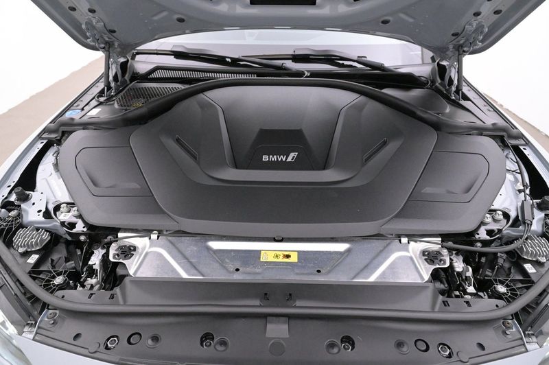 BMW i4 bild 26