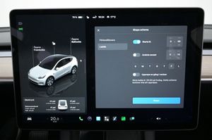 Tesla Model Y bild 11