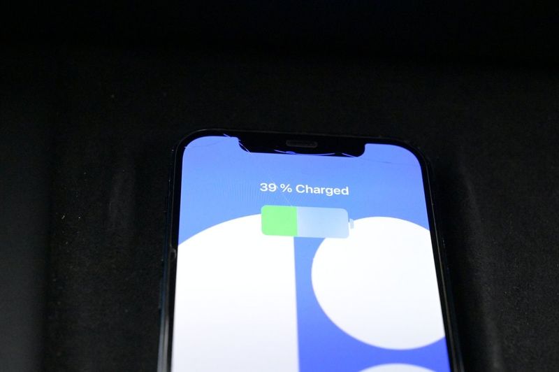 Tesla Model Y bild 18