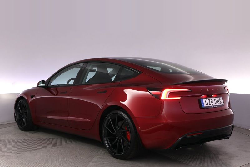 Tesla Model 3 bild 4