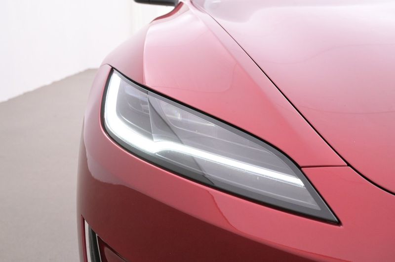 Tesla Model 3 bild 26