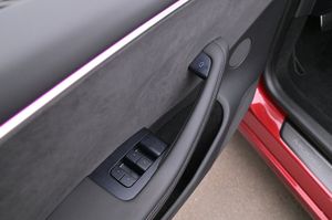 Tesla Model 3 bild 9