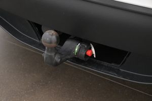 Tesla Model Y bild 25