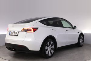Tesla Model Y bild 5