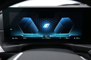 BMW i4 bild 9