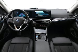 BMW i4 bild 6