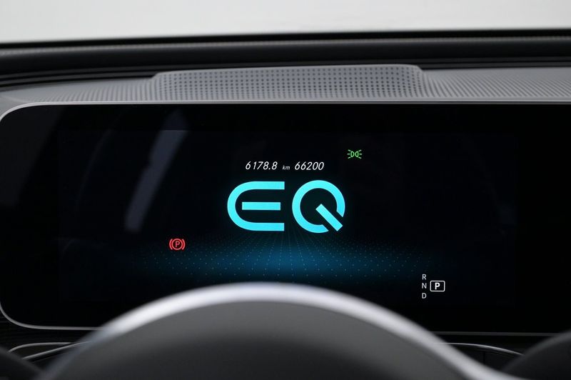 Mercedes EQC400 bild 9