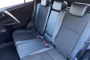 Toyota RAV4 bild 13