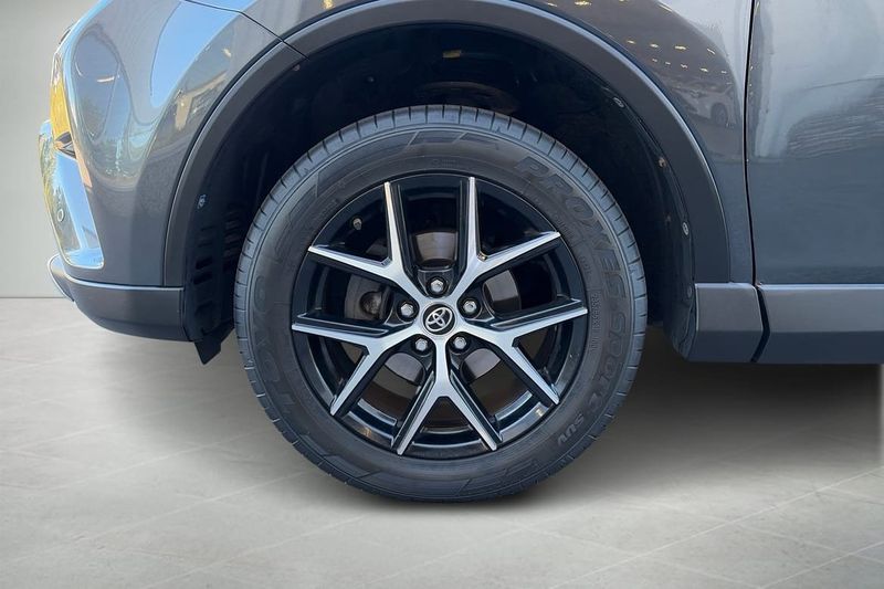 Toyota RAV4 bild 12