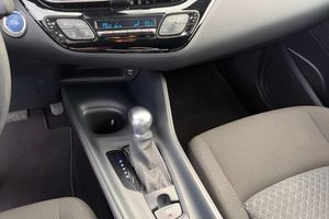 Toyota C-HR bild 21