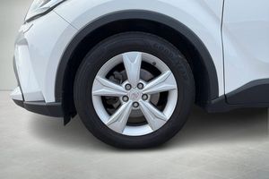 Toyota C-HR bild 16