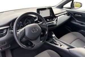 Toyota C-HR bild 12