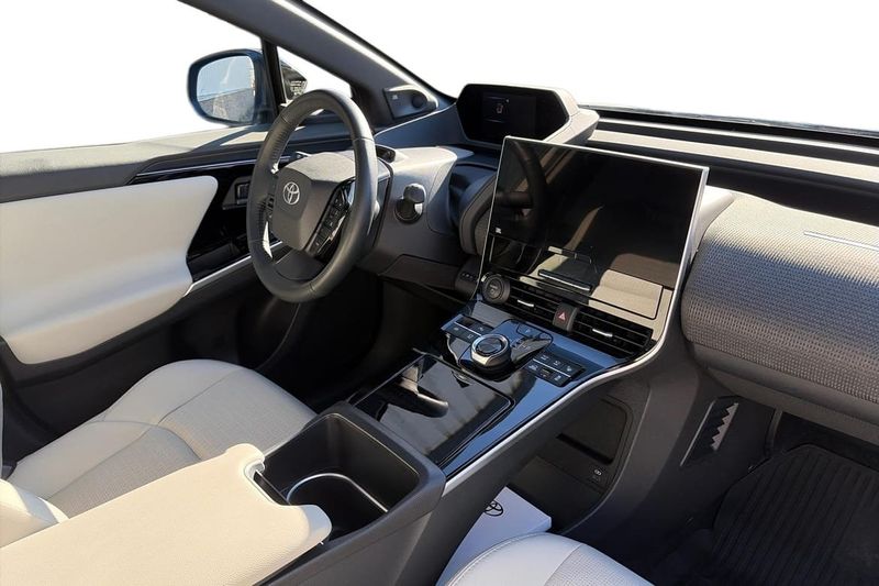 Toyota bZ4X bild 7