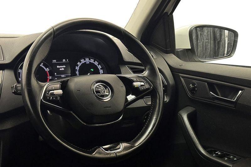 Skoda Fabia bild 17