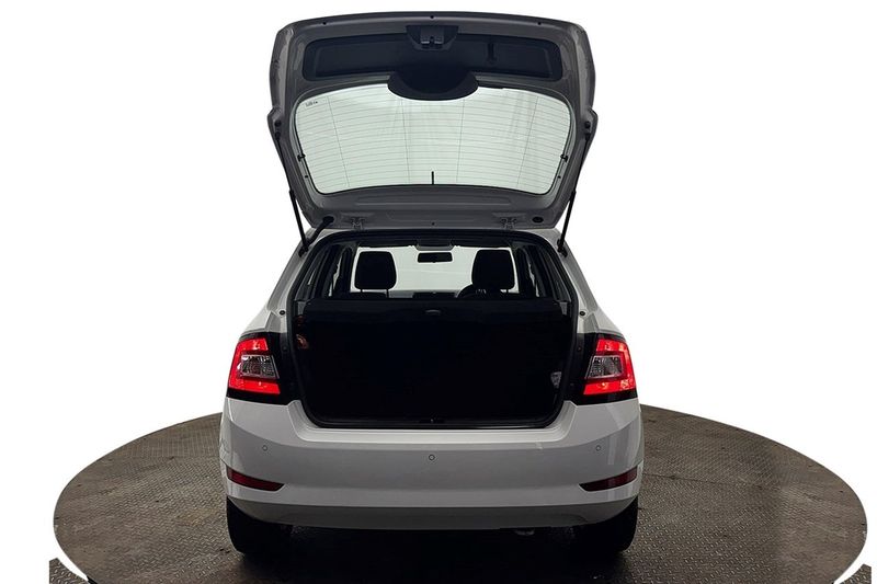 Skoda Fabia bild 8