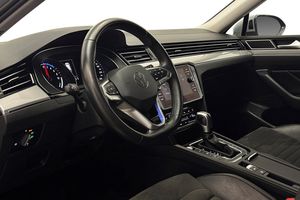 Volkswagen Passat bild 13