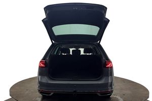 Volkswagen Passat bild 8