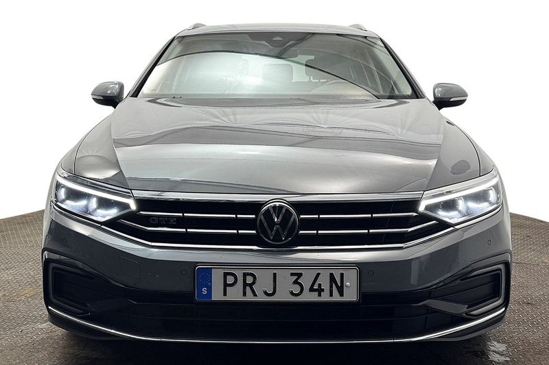Volkswagen Passat bild 3