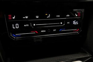 Volkswagen Passat bild 23