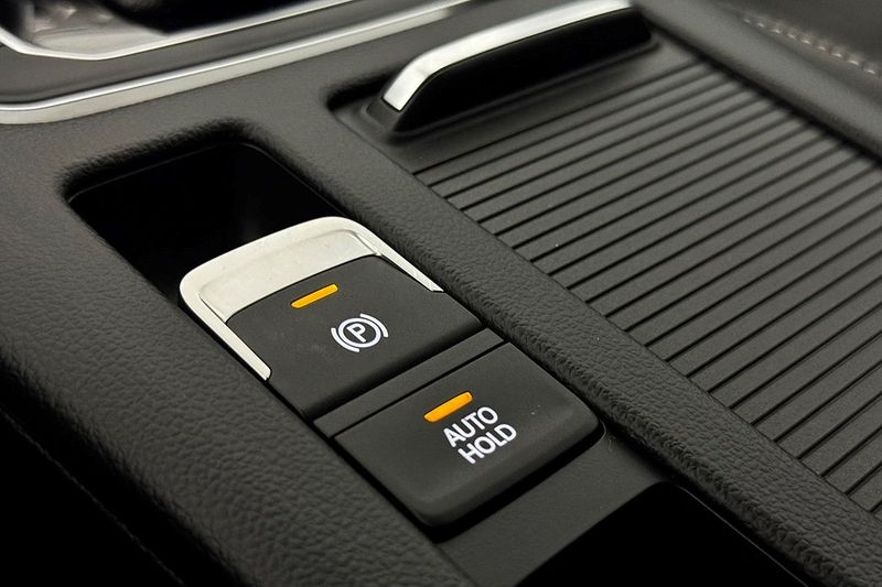Volkswagen Passat bild 34
