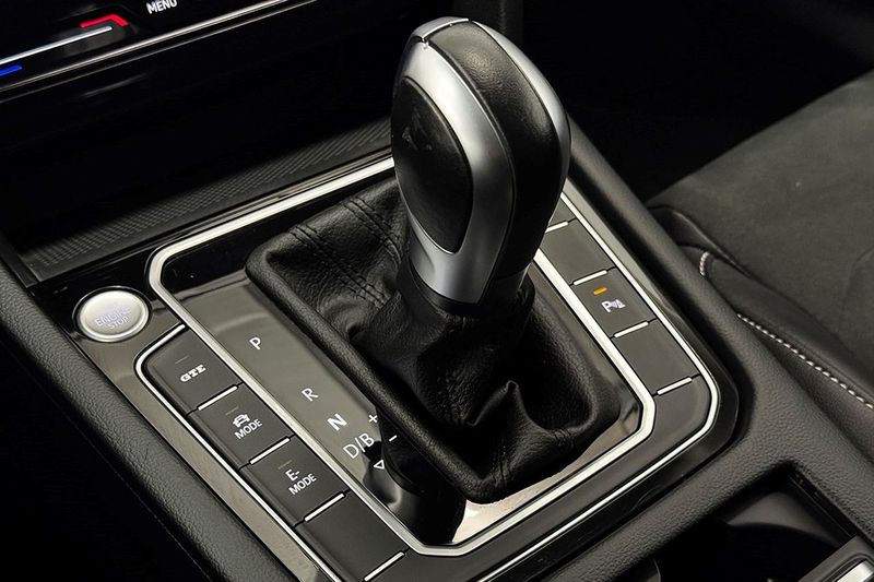 Volkswagen Passat bild 32
