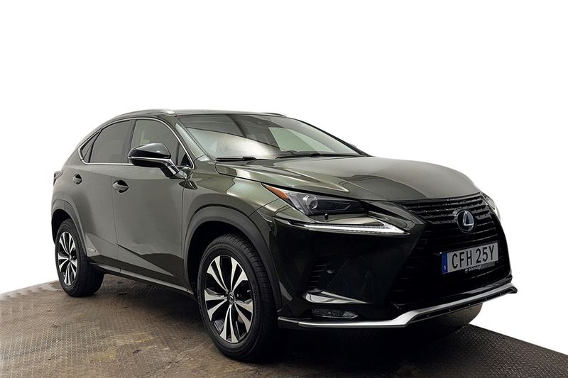 Lexus NX bild 4
