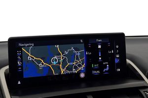 Lexus NX bild 22