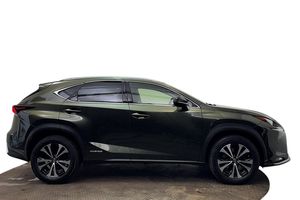 Lexus NX bild 5