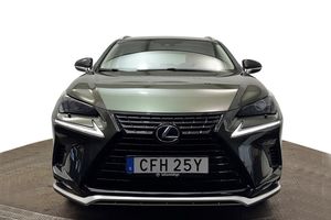 Lexus NX bild 3