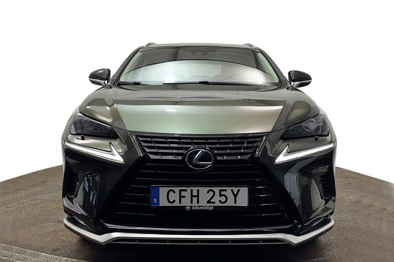 Lexus NX bild 3