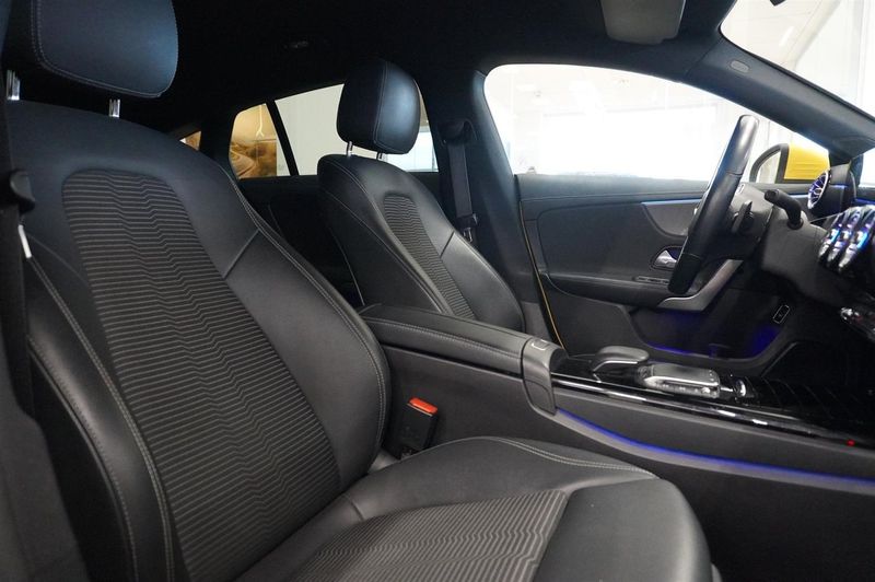 Mercedes CLA180 bild 4