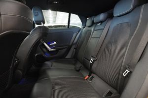 Mercedes CLA180 bild 14