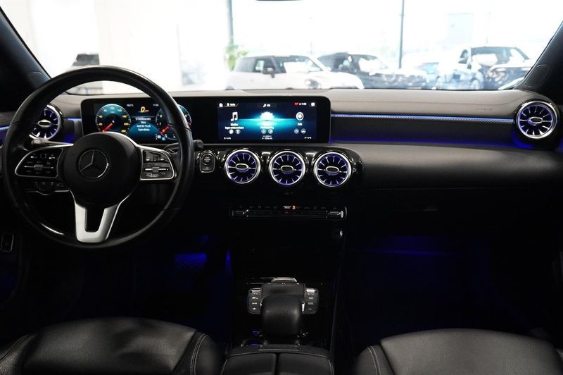 Mercedes CLA180 bild 5