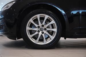 Audi A4 bild 13