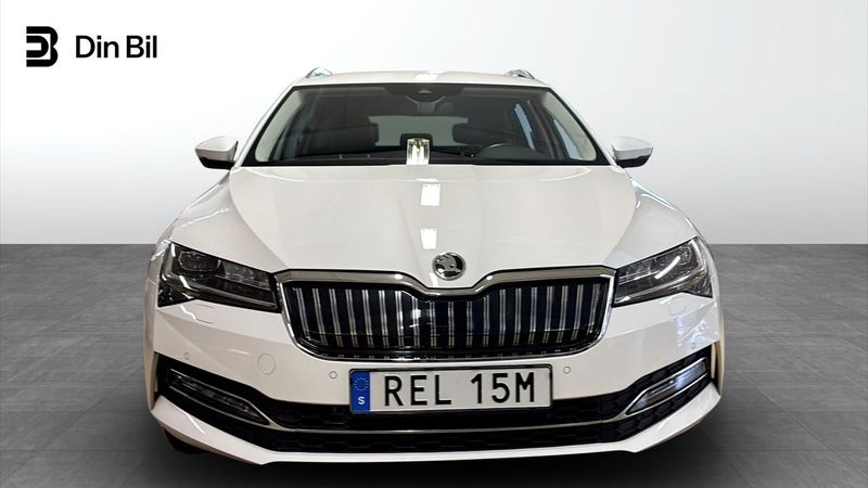 Skoda Superb bild 4