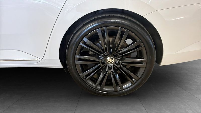 Skoda Superb bild 6