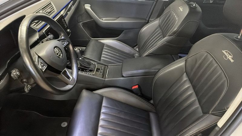 Skoda Superb bild 8