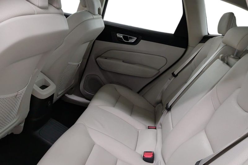 Volvo XC60 bild 13