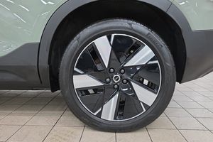 Volvo EX40 bild 17