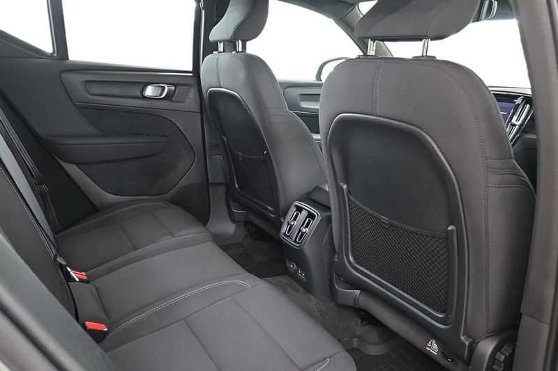 Volvo EX40 bild 9
